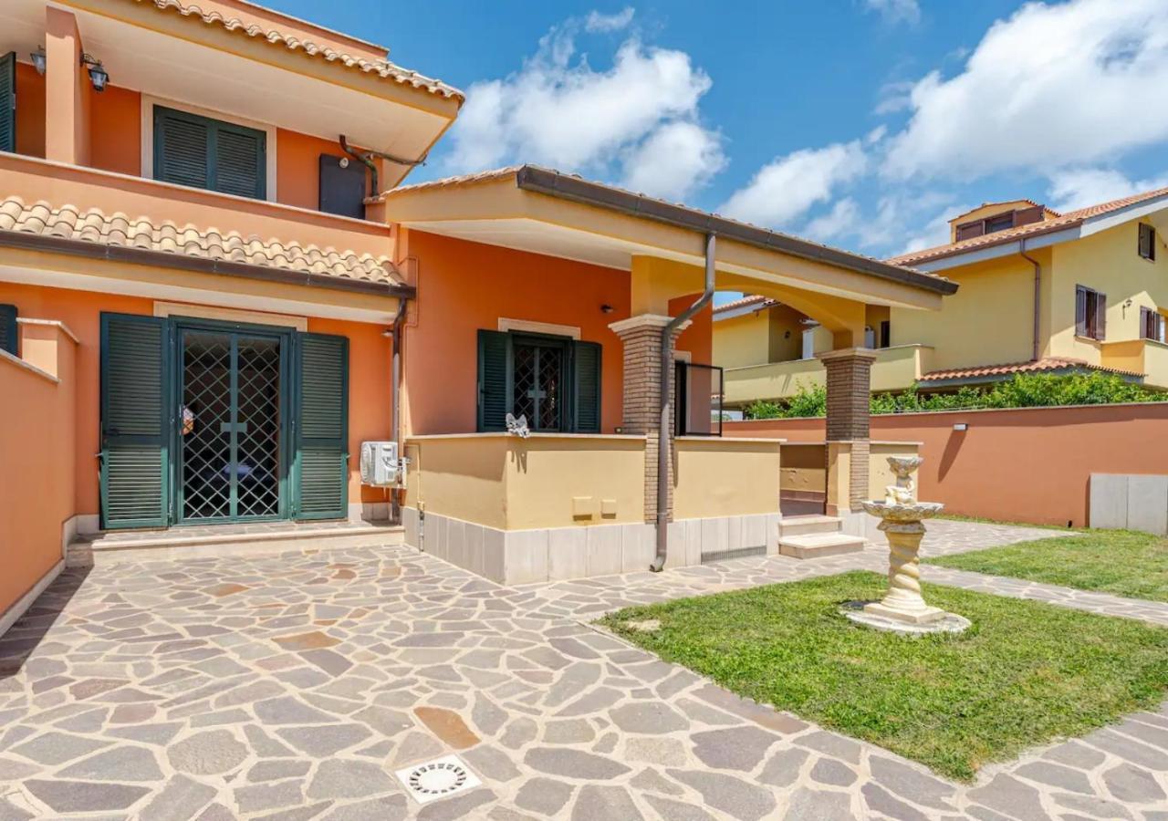 פיומיצ'ינו Garden Villa - Free Parking, Wi-Fi E Netflix מראה חיצוני תמונה